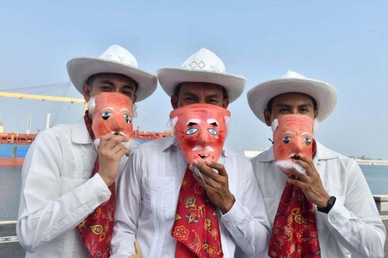 Invita Secver a vivir la magia de la Navidad en Xalapa y despedir el año en Veracruz