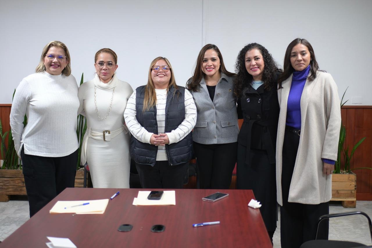 Presenta comisión especial Convocatoria al Premio Estatal a la Mujer 2026