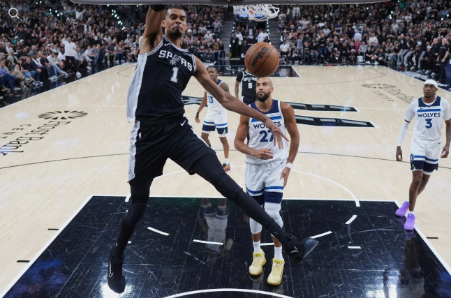 Spurs vencen a Timberwolves y vuelven a la final de Conferencia Oeste nueve años después
