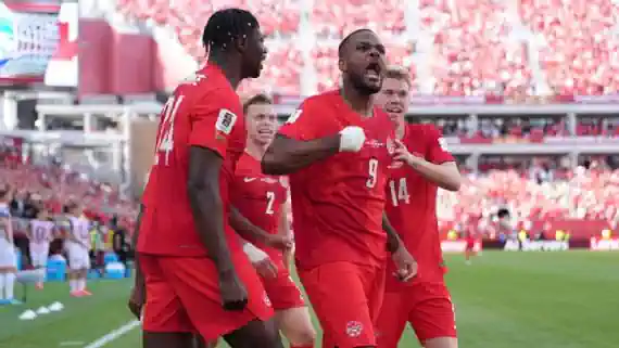Canadá reaccionó, empató con Bosnia en el debut y evitó ser dueña de un triste récord Canadá reaccionó, empató con Bosnia en el debut y evitó ser dueña de un triste récord