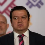 Ni con nuevo director Pemex frena la caída en la producción de petróleo