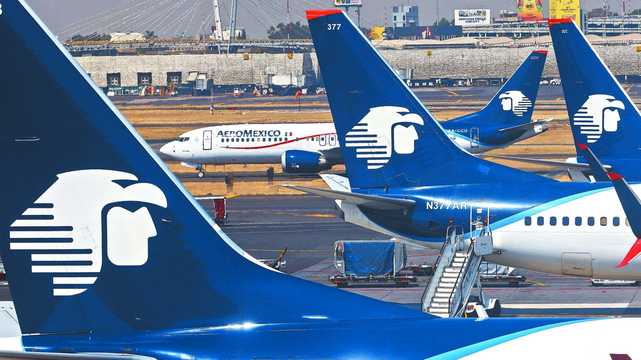 Sobrecargos rechazan convenio contractual de Aeroméxico con 60% de votos Sobrecargos rechazan convenio contractual de Aeroméxico con 60% de votos