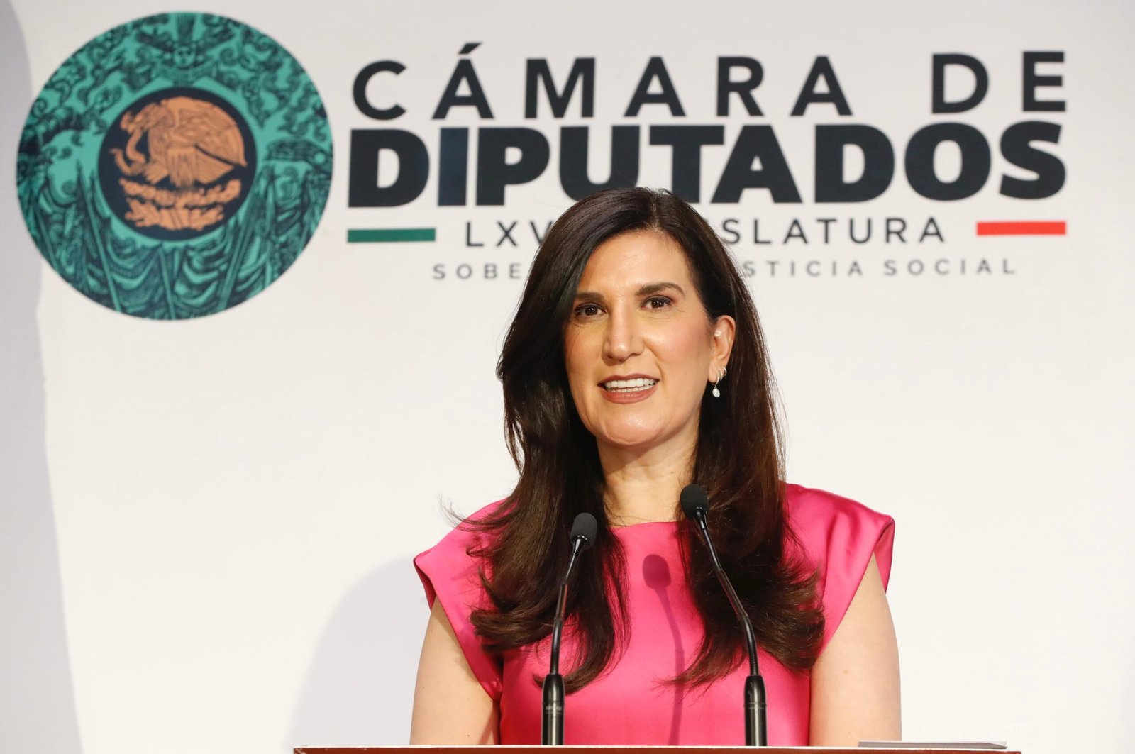Propondrá Kenia López Rabadán reconocimiento del Congreso mexicano al ciclista Isaac del Toro Propondrá Kenia López Rabadán reconocimiento del Congreso mexicano al ciclista Isaac del Toro