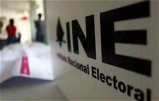 INE minimiza 836 bajas de trabajadores durante 2026; capacidad operativa para elecciones de 2027 está asegurada, garantiza