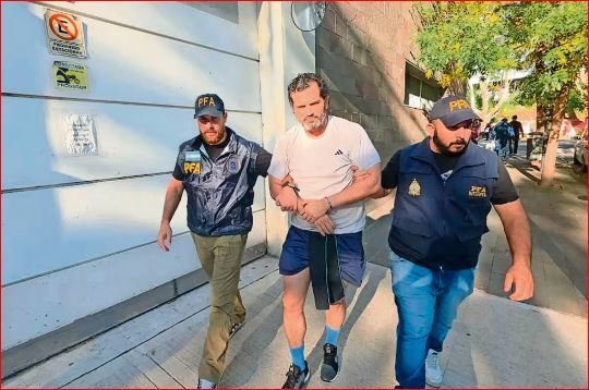 Tras golpe de timón contra huachicol hay 7 marinos detenidos Tras golpe de timón contra huachicol hay 7 marinos detenidos