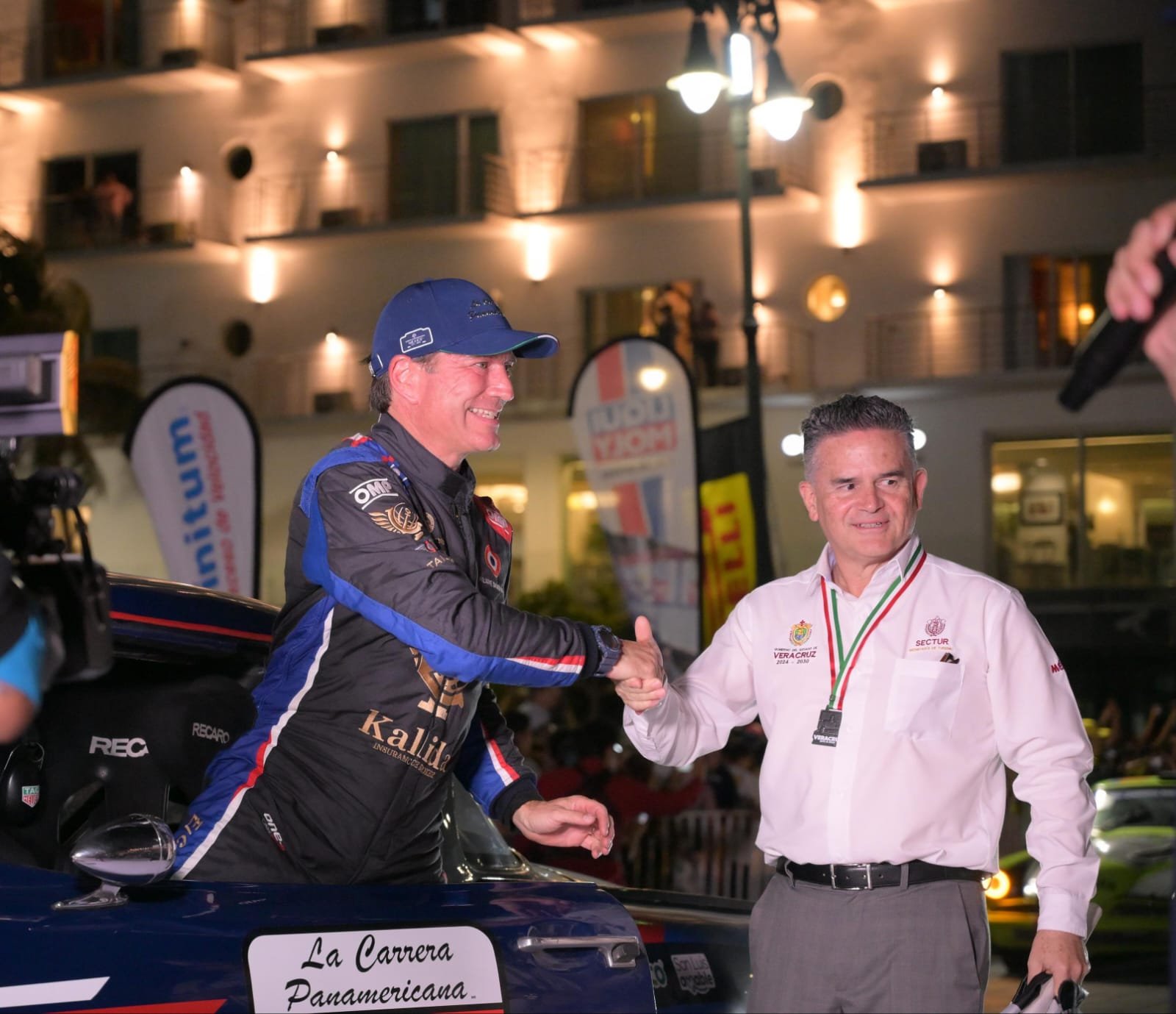 La Carrera Panamericana llegó a Veracruz; rugen los motores en el puerto