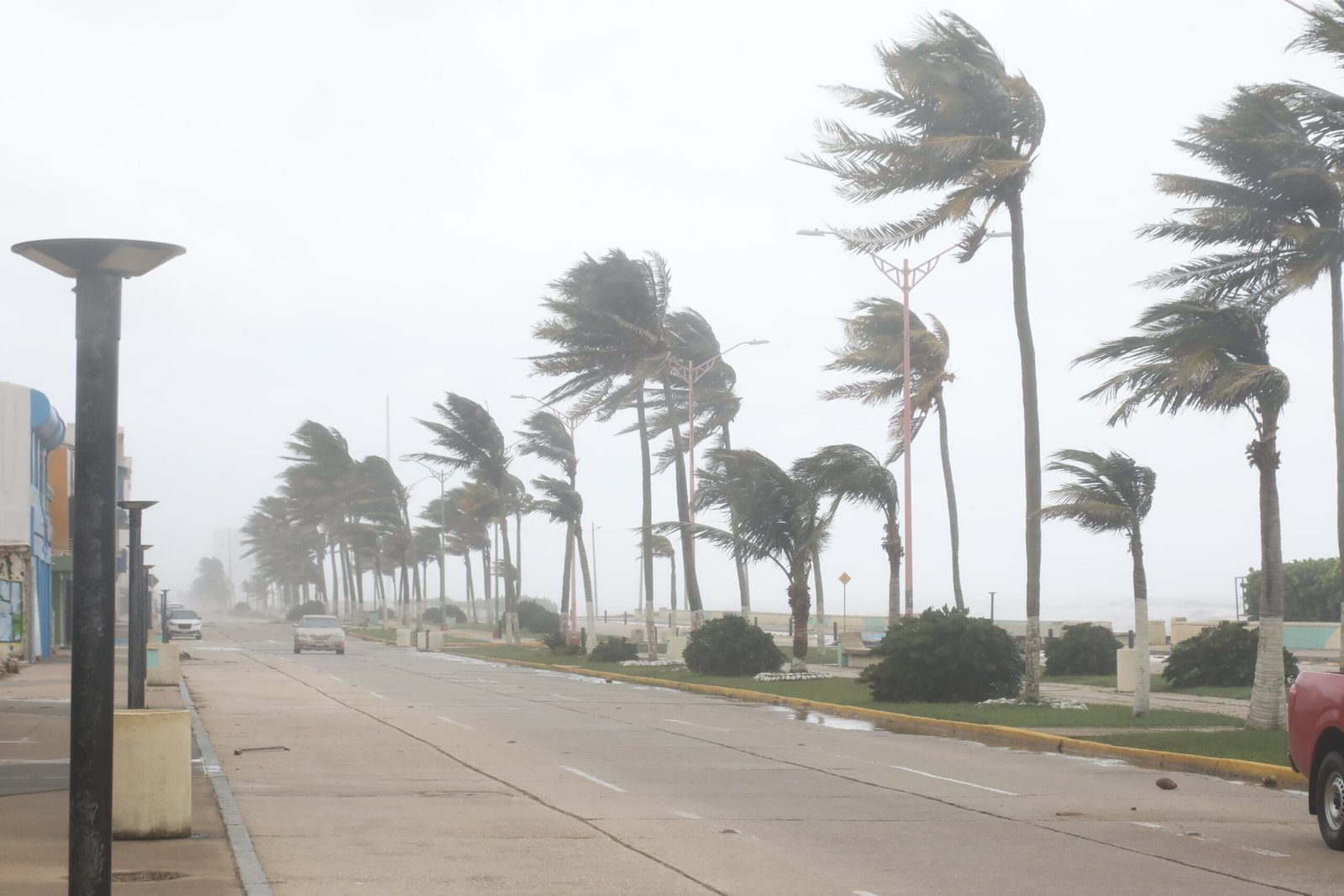 Continuarán lluvias en el sur durante las próximas 48 horas; baja intensidad del Norte en Veracruz Continuarán lluvias en el sur durante las próximas 48 horas; baja intensidad del Norte en Veracruz