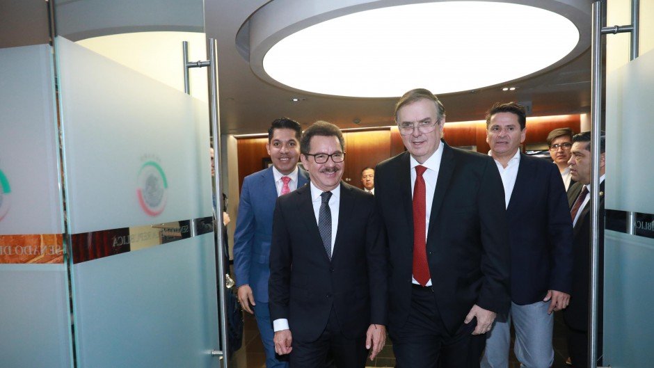 Ebrard matiza postura sobre aspiración presidencial en 2030: “No me maten, nada más que me borren”